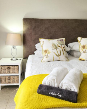 Waterlily Cove Guesthouse